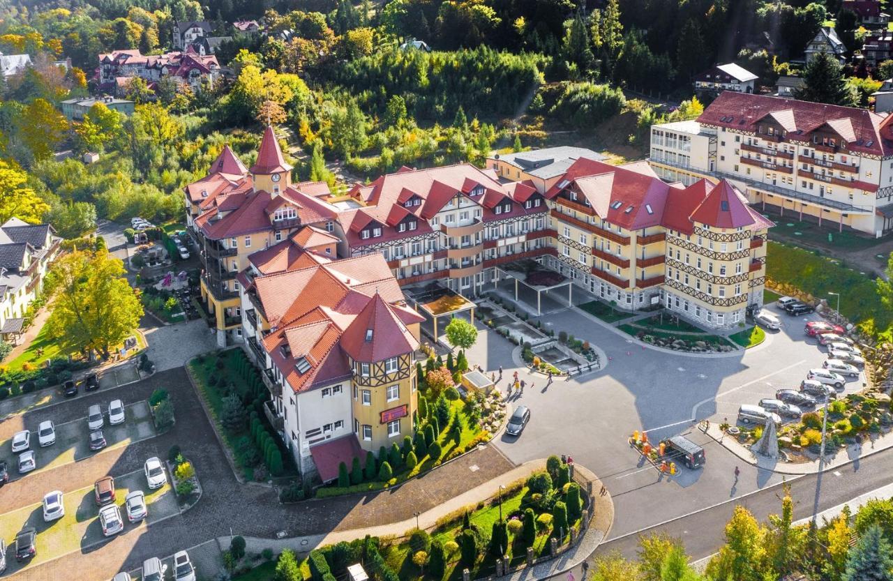 St Lukas Medical & Spa Swieradow-Zdroj Exterior photo